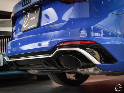2021 AUDI RS4 AVANT 照片 25