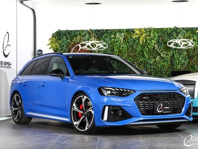 2021 AUDI RS4 AVANT photo 1