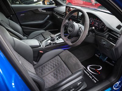 2021 AUDI RS4 AVANT 照片 18