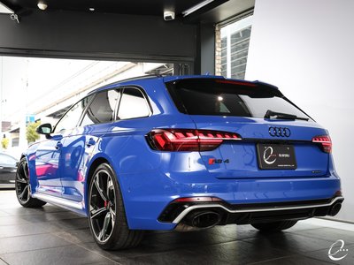 2021 AUDI RS4 AVANT 照片 35