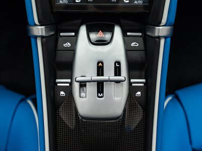 2026 Ferrari ROMA SPIDER 缩略图 16