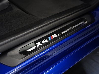 صورة 14 لـ 2022 BMW X4 M