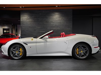 2017 Ferrari CALIFORNIA T 照片 8