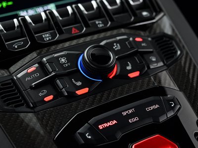 2018 Lamborghini AVENTADOR 缩略图 24