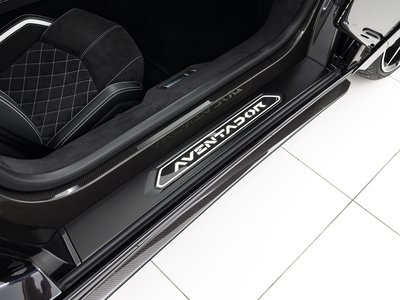 2018 Lamborghini AVENTADOR 缩略图 14