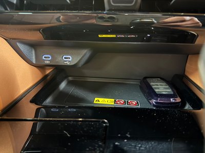 صورة 88 لـ 2023 Toyota VELLFIRE