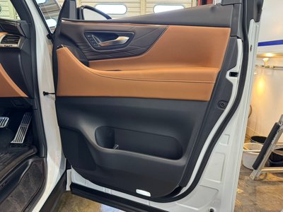 صورة 72 لـ 2023 Toyota VELLFIRE