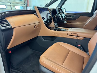 صورة 95 لـ 2023 Toyota VELLFIRE