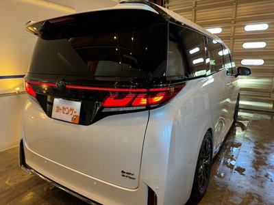 صورة 27 لـ 2023 Toyota VELLFIRE