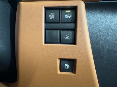 صورة 64 لـ 2023 Toyota VELLFIRE