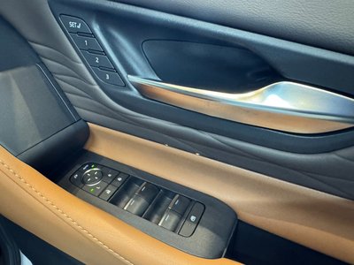 صورة 76 لـ 2023 Toyota VELLFIRE