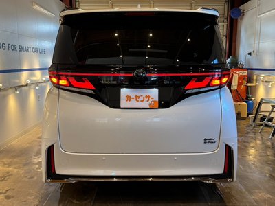 صورة 24 لـ 2023 Toyota VELLFIRE