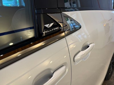 صورة 51 لـ 2023 Toyota VELLFIRE