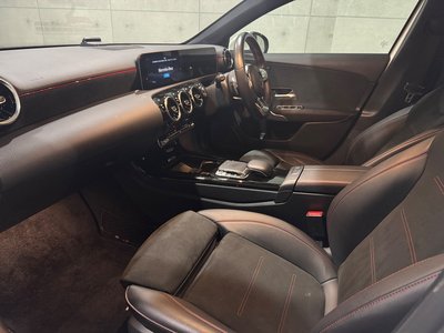 2019 Mercedes-BENZ A-CLASS — фото 14