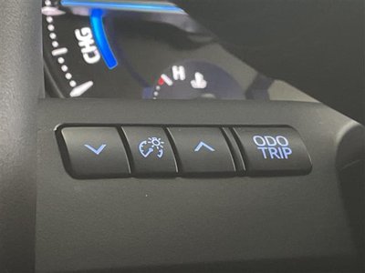 2022 Toyota ALPHARD — миниатюра 24