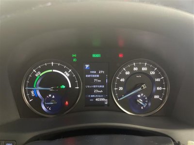 2022 Toyota ALPHARD — миниатюра 9