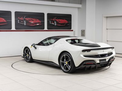 صورة 14 لـ 2024 Ferrari 296 GTB