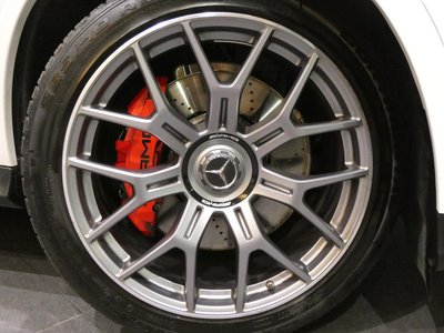 صورة 6 لـ 2024 Mercedes-BENZ GLC AMG