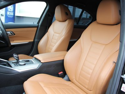 صورة 6 لـ 2019 BMW 3 SERIES