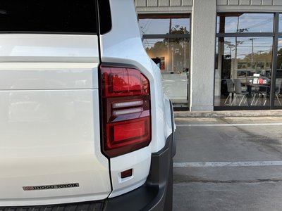 2024 Toyota LAND CRUISER 250 thumbnail 32