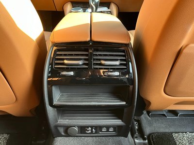 2022 BMW 5 SERIES TOURING 照片 55