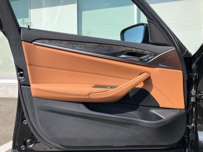 2022 BMW 5 SERIES TOURING 照片 81