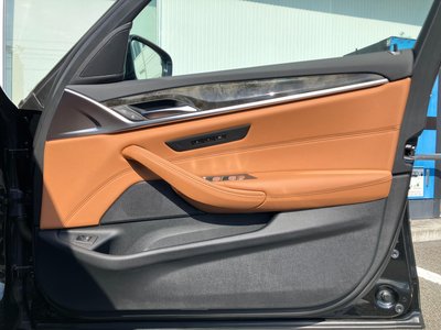 2022 BMW 5 SERIES TOURING 照片 76