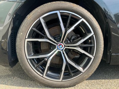 2022 BMW 5 SERIES TOURING 照片 98
