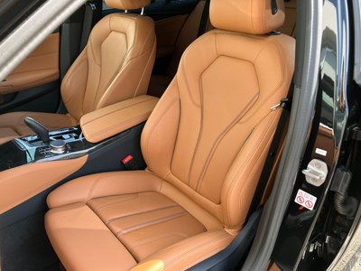 2022 BMW 5 SERIES TOURING 照片 68