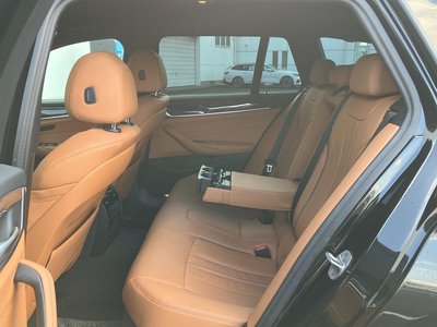 2022 BMW 5 SERIES TOURING 照片 59