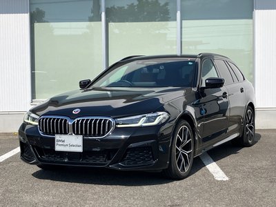 2022 BMW 5 SERIES TOURING 照片 1