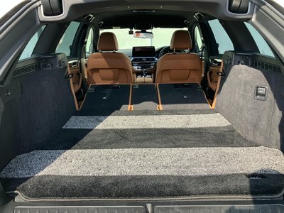 2022 BMW 5 SERIES TOURING 照片 91