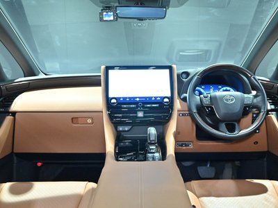 2024 Toyota VELLFIRE — фото 12