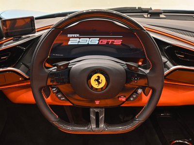 صورة 13 لـ 2025 Ferrari 296 GTS