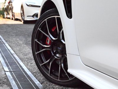 صورة 27 لـ 2023 Toyota GR COROLLA