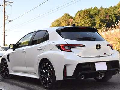 صورة 4 لـ 2023 Toyota GR COROLLA