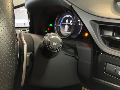 2023 Lexus ES thumbnail 18