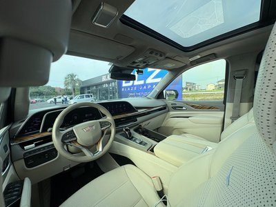 صورة مصغرة 10 لـ 2022 Cadillac ESCALADE