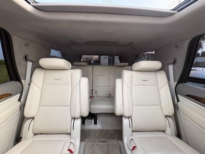 صورة مصغرة 23 لـ 2022 Cadillac ESCALADE