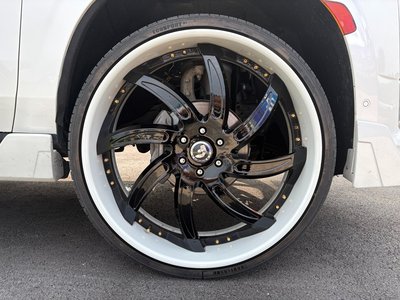 صورة مصغرة 28 لـ 2022 Cadillac ESCALADE