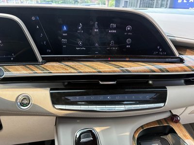 صورة مصغرة 18 لـ 2022 Cadillac ESCALADE