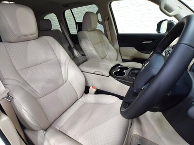 2024 Toyota LAND CRUISER 300 缩略图 41