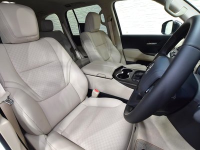 2024 Toyota LAND CRUISER 300 缩略图 40