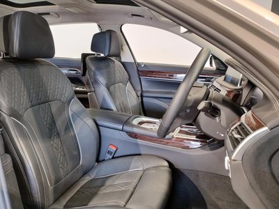 2020 BMW 7 SERIES thumbnail 33