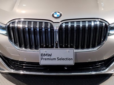 2020 BMW 7 SERIES photo 16