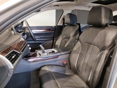 2020 BMW 7 SERIES thumbnail 31
