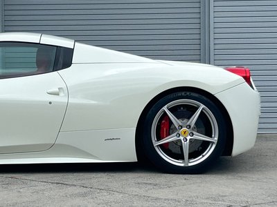 صورة 35 لـ 2013 Ferrari 458 SPIDER