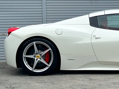صورة 20 لـ 2013 Ferrari 458 SPIDER