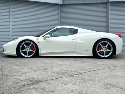 صورة 33 لـ 2013 Ferrari 458 SPIDER
