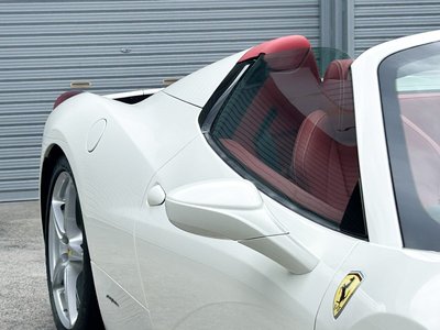 صورة 17 لـ 2013 Ferrari 458 SPIDER